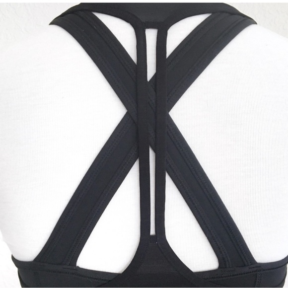 EUC! ATHLETA layered workout tank w bra. Worn max 2-3 times - Picture 5 of 6